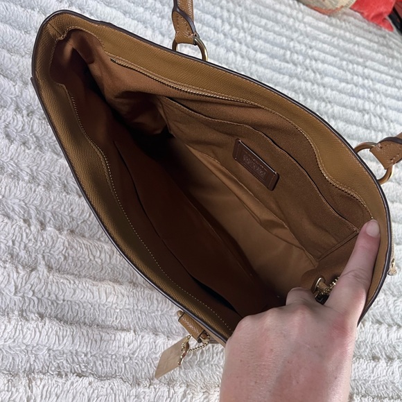 Coach Avary Tote Saddle Brown Gold Hardware NWOT - Picture 10 of 11